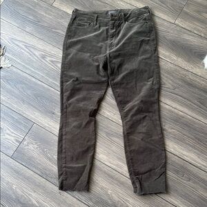 Mother the Looker Hopscotch Ankle Fray in green Women's Size 30 high waisted